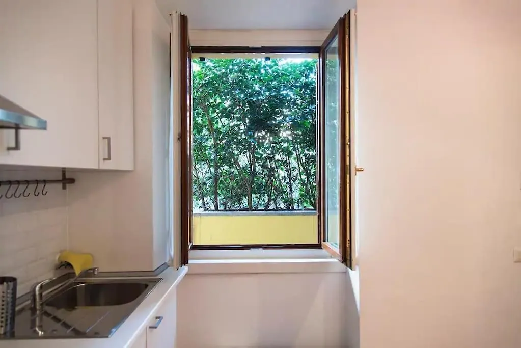 Appartamento Hidden Retreat - Duomo Milano 0*,